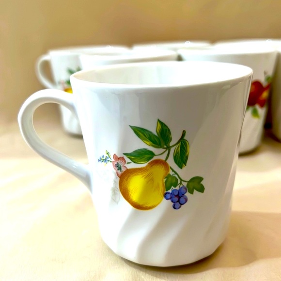 Set of 9 Corningware Swirl Fruit Coffee Mugs/Apples Pears Mugs Made in USA A1256 - Picture 1 of 6